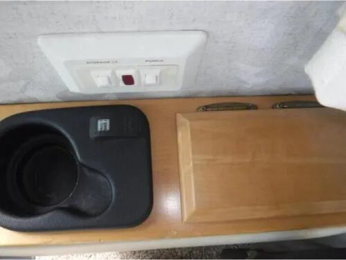 Gallery image 77